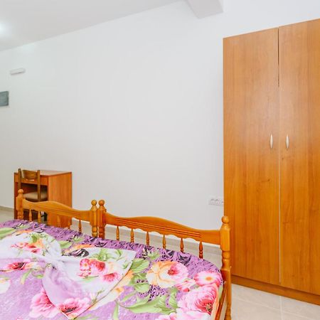 Teuta Apartments Улцинь Екстер'єр фото