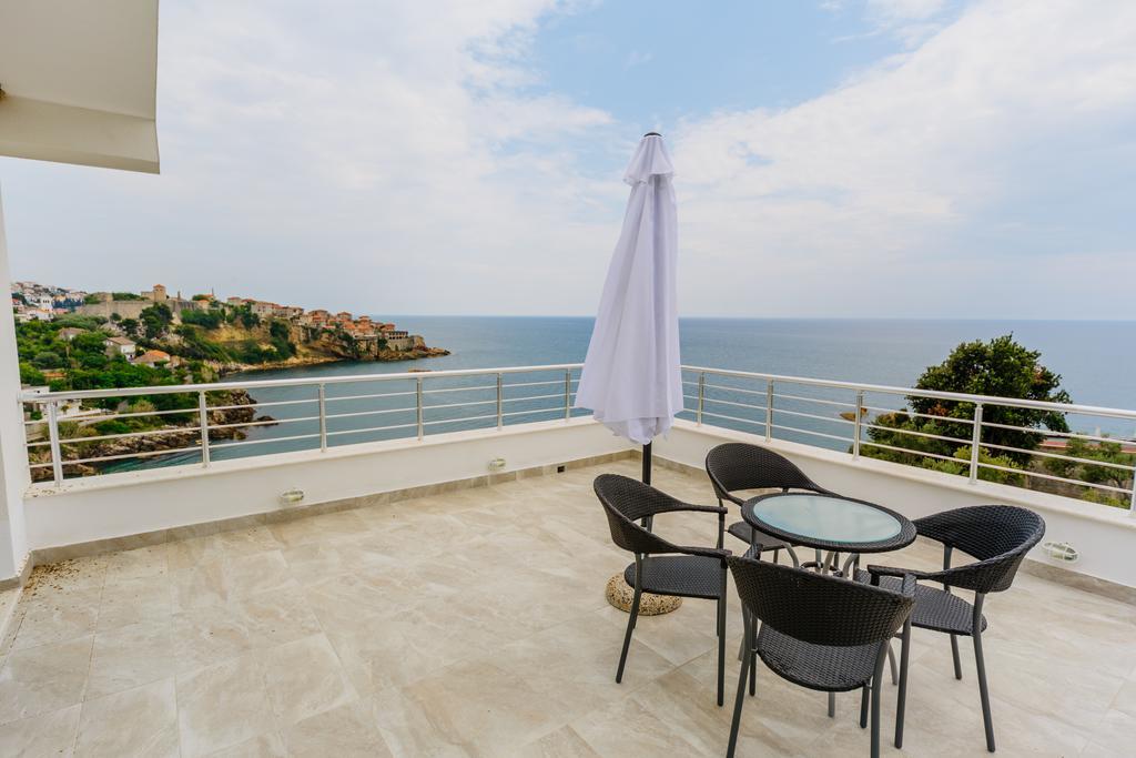 Teuta Apartments Улцинь Екстер'єр фото